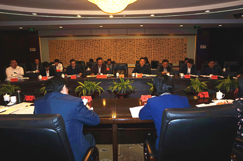 座谈刘5_副本.jpg